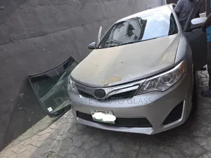Toyota Camry 2015 Windscreen Glass Available