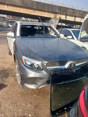 Benze Glc300 2016 Windscreen Glass Available