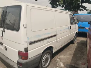 Volkswagen Transporter 2003 White