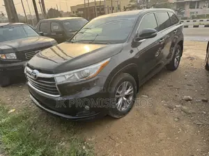 Toyota Highlander 2015 Black