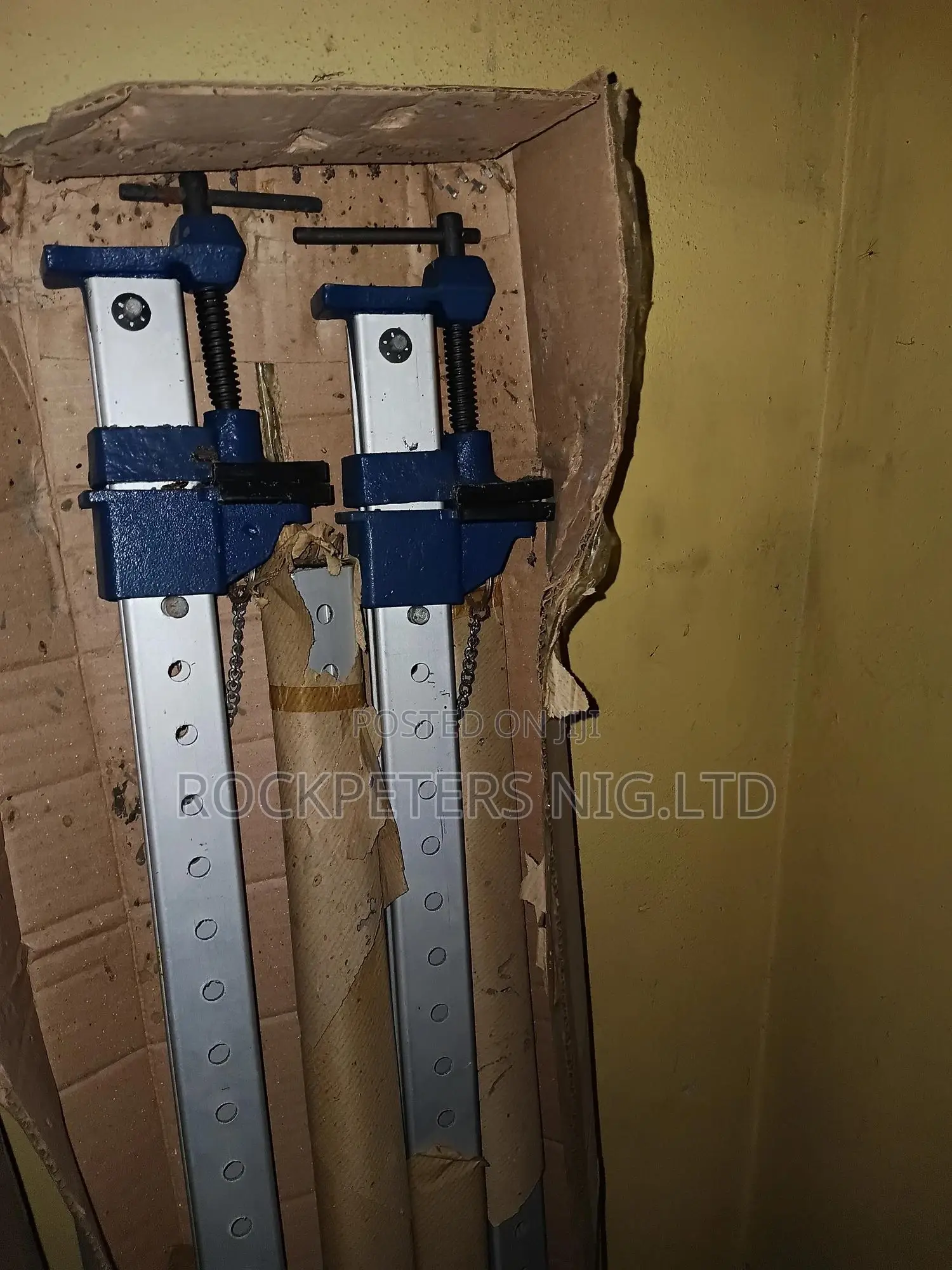 6ft Aluminium Sash Clamp