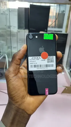 Apple iPhone 7 128 GB Black