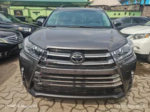 Toyota Highlander Limited Platinum V6 4x2 (3.5L 6cyl 6A) 2016 Gray