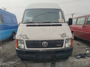 Volkswagen Transporter 2006 White