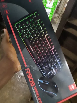 R905 RGB Light Wireless Computer Keyboard