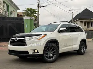 Toyota Highlander Limited Platinum V6 4x4 (3.5L 6cyl 6A) 2016 White