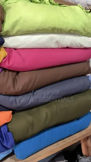 100% Cotton Duvet, Bedsheet With 4 Pillow Cases