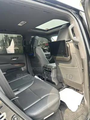 Toyota Land Cruiser 4.0 V6 GXR 2021 Black