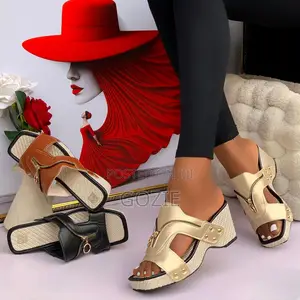 Lovely Platform Wedge Slippers