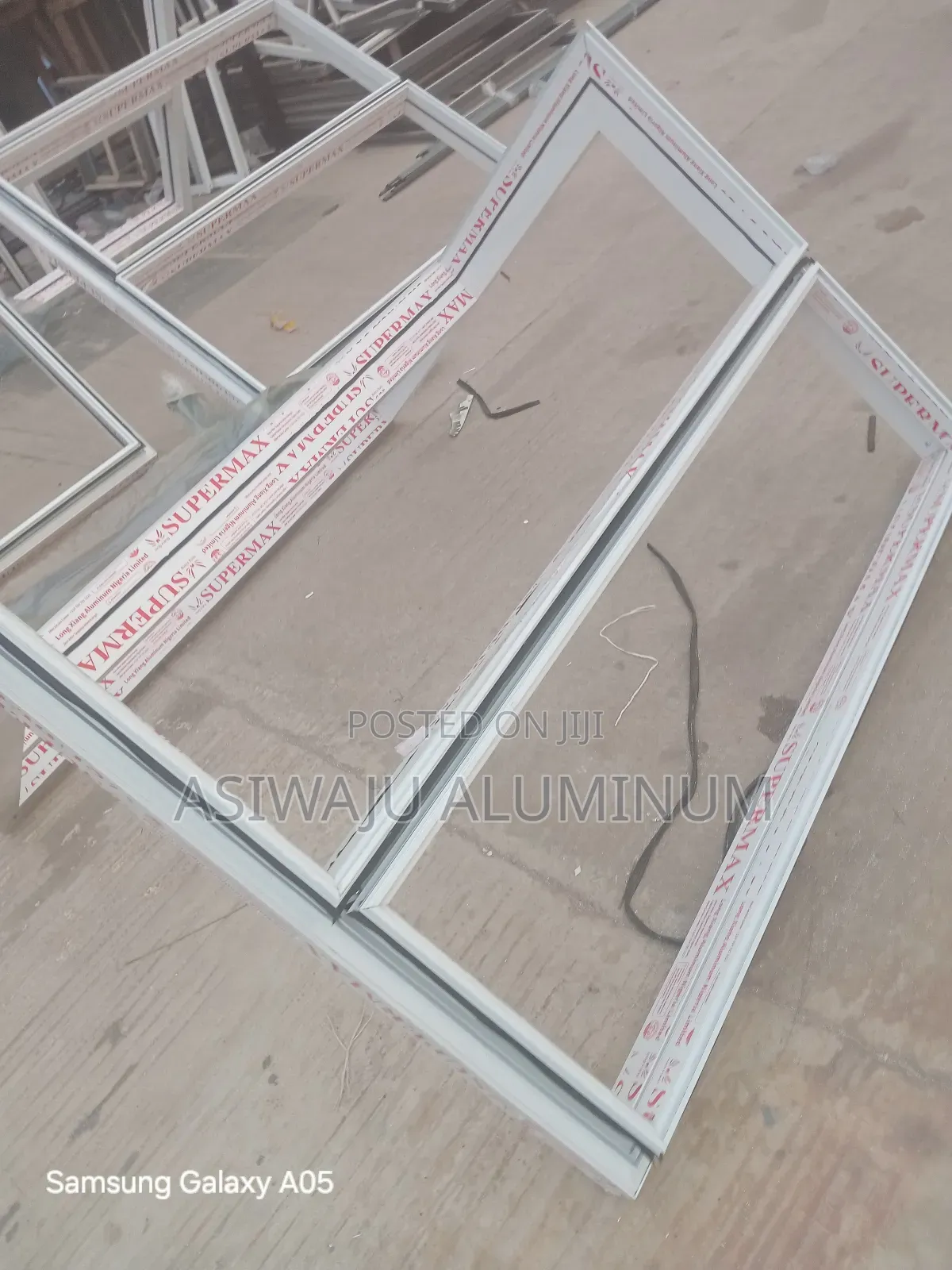 Transome Framless Frame