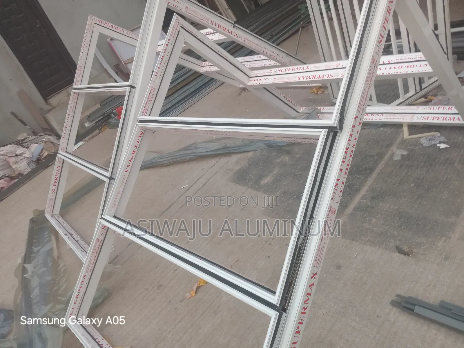 Transome Framless Frame