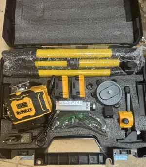 Dewalt 16-line (4d) Laser Level Kit With Accessories
