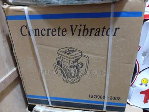 Petrol Concrete Vibrator Machine