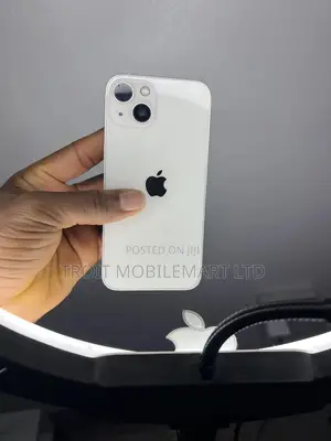 Apple iPhone 13 128 GB White