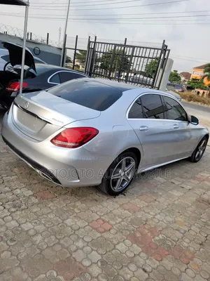 Mercedes-Benz C400 4Matic AWD Sedan (3.0L V6 7A) 2015 Silver