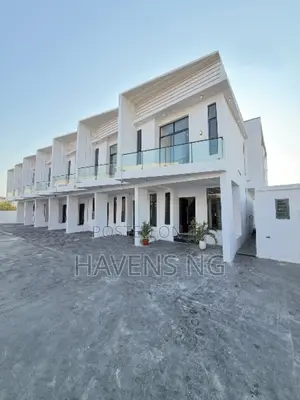 4bdrm Duplex in Lekki Phase 2 for sale