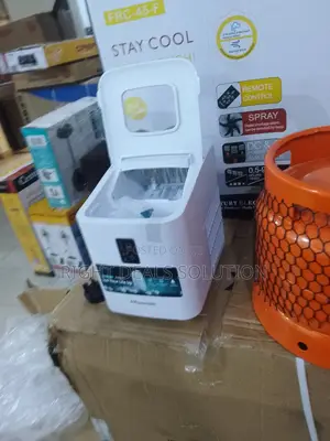 Hisense 12kg Automatic Ice Cube Maker – Smart Easy Ice on Demand
