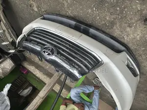 Complete Front Bumper Toyota Highlander 2014/2015