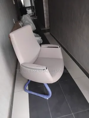 Imported Quality Executive Office Guest Chair