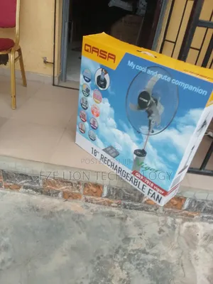 Brand New 18inch Rechargeable Standing Fan
