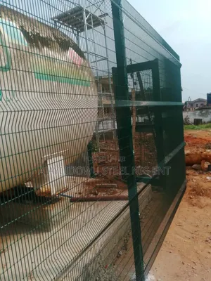 Panel Mesh Different Mesh