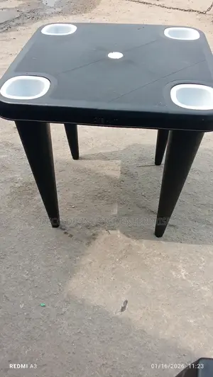 Plastic Table for Restaurant