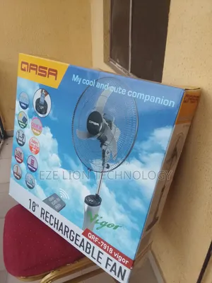 New in Qasa 18inch Rechargeable Standing Fan + Remote