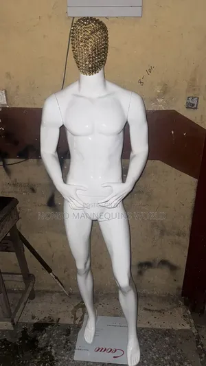 Stone Face White Fibre Glossy Male Mannequin