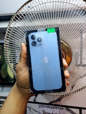 New Apple iPhone 13 Pro Max 128 GB Blue