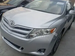 Toyota Venza V6 AWD 2012 Silver