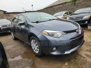 Toyota Corolla LE 4dr Sedan (1.8L 4cyl CVT) 2016 Gray
