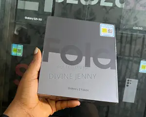 New Samsung Galaxy Z Fold4 256 GB Black