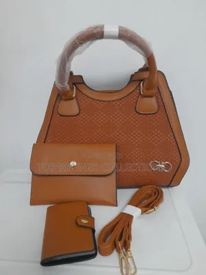 Very Clean Ladies Handbag.