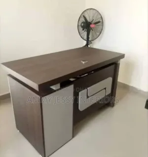 Secretary Office Table