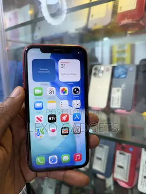 Apple iPhone 11 128 GB Red
