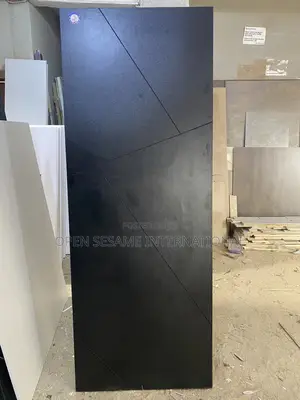 HDF Door With Thin Black Groove