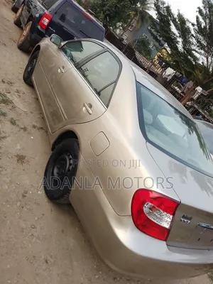 Toyota Camry LE V6 4dr Sedan (3.0L 6cyl 4A) 2003 Gold