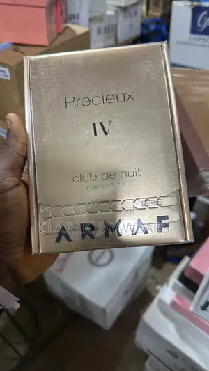 Precieux Iv Club De Nut