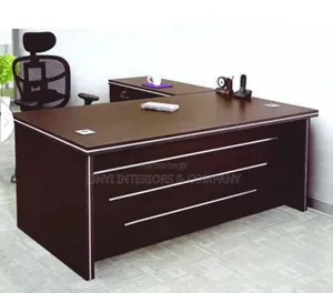 Luxurious Executive Office Table 1.8 Meter