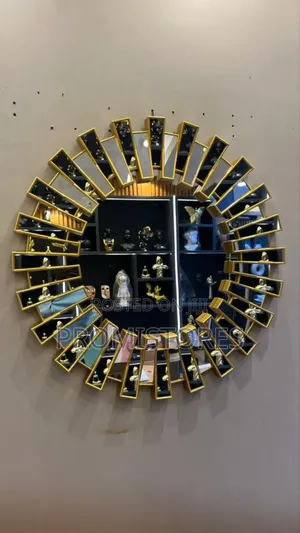 Luxury Decorative Round Wall Mirror