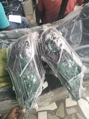 Headlight Toyota Camry 2013