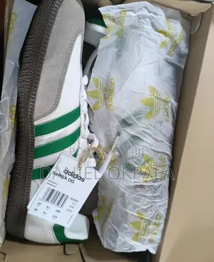 Adidas Samba Sneakers