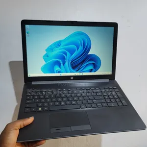 Laptop HP 15 4GB AMD HDD 1T