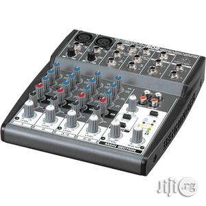 Behringer Xenyx 802 (8channel Mixer)