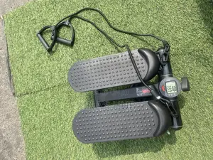 Brand New Mini Stepper With Rope