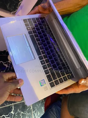 Laptop HP EliteBook 840 G5 8GB SSD 256GB