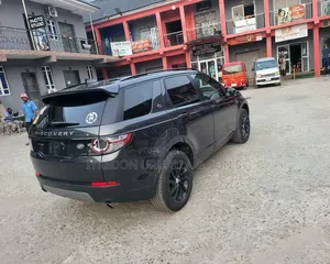 Land Rover Discovery Sport 2017 Gray