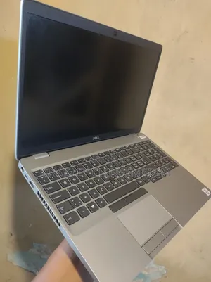 Laptop Dell Latitude 5510 16GB Intel Core I7 SSD 512GB