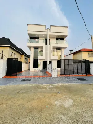 5bdrm Duplex in Secured Estate, Adeniyi Jones for sale