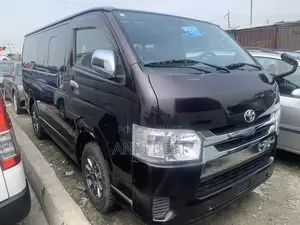 Toyota HiAce 2013 Brown